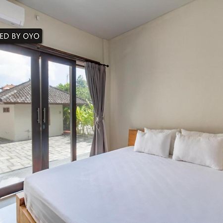 Collection O Near Seminyak Beach Formerly The Kumpi Hotel Exterior photo